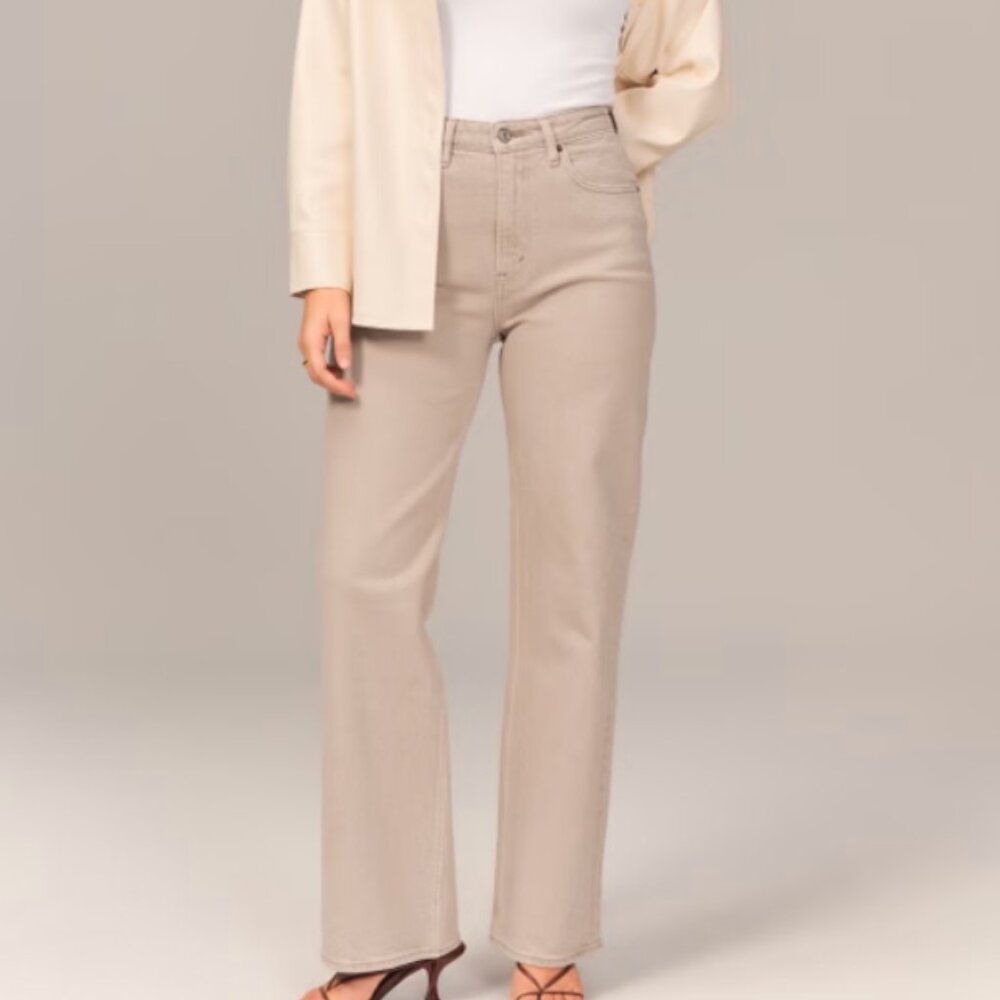 Abercrombie Curve Love High Rise 90s Relaxed Jean - Oat - 32 Short